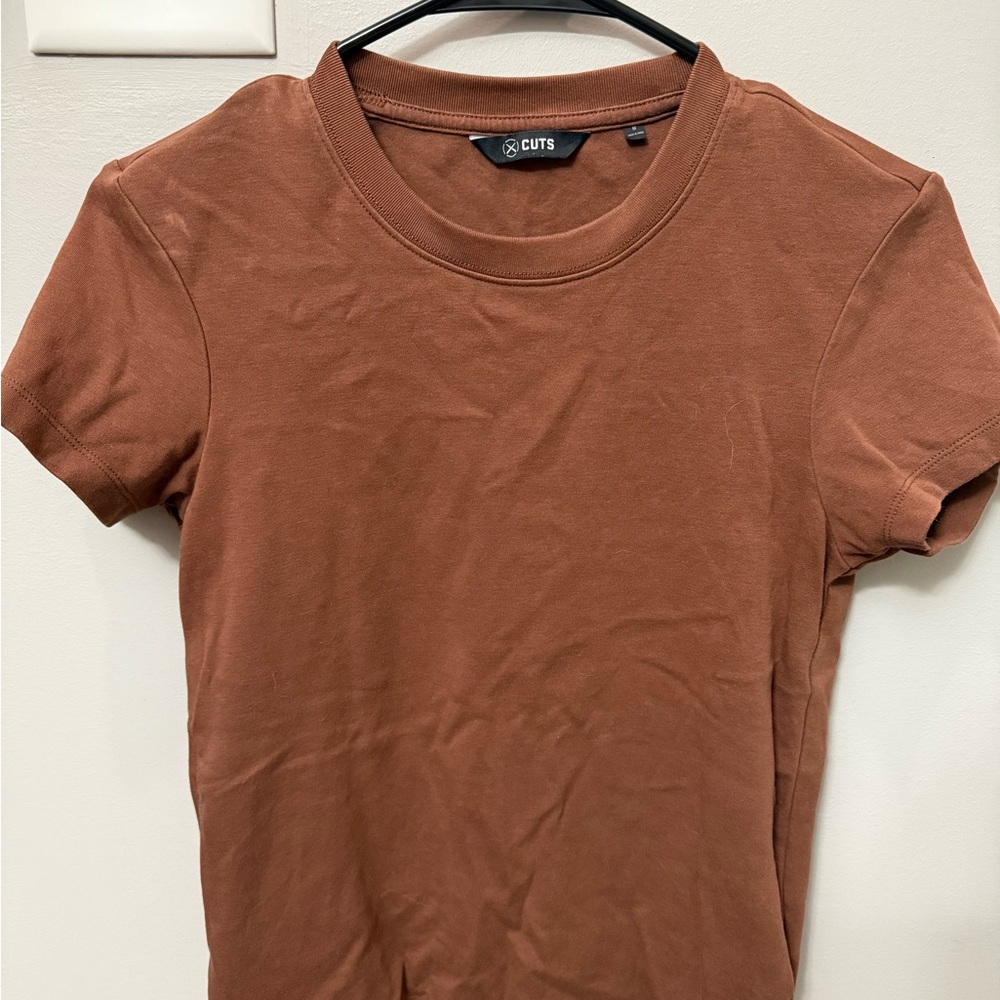 Women's Cuts Clothing Brown T-Shirt
